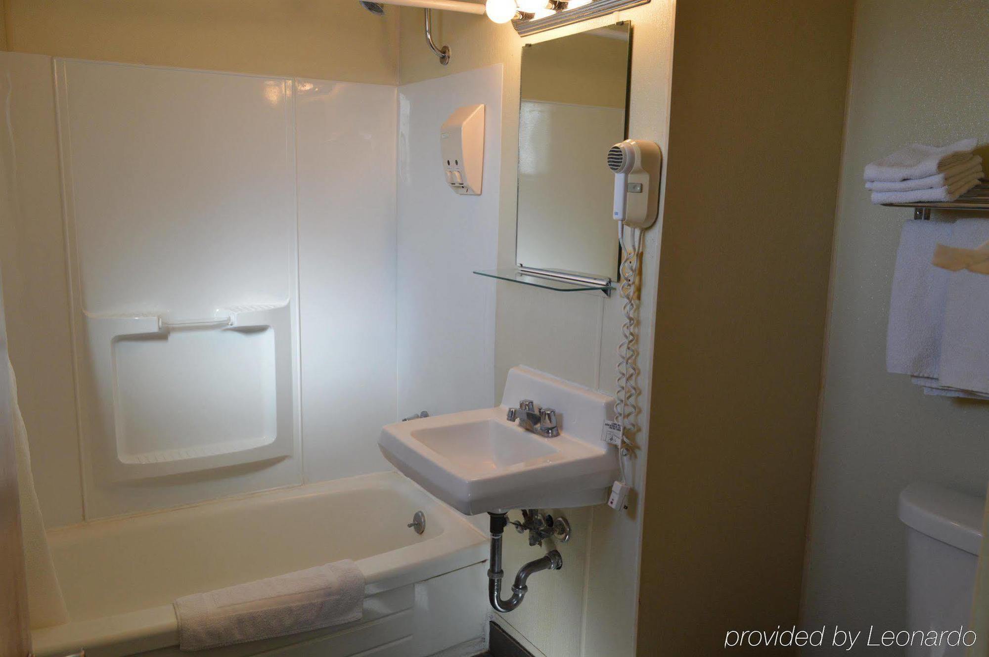 Economy Inn Hermiston Zewnętrze zdjęcie